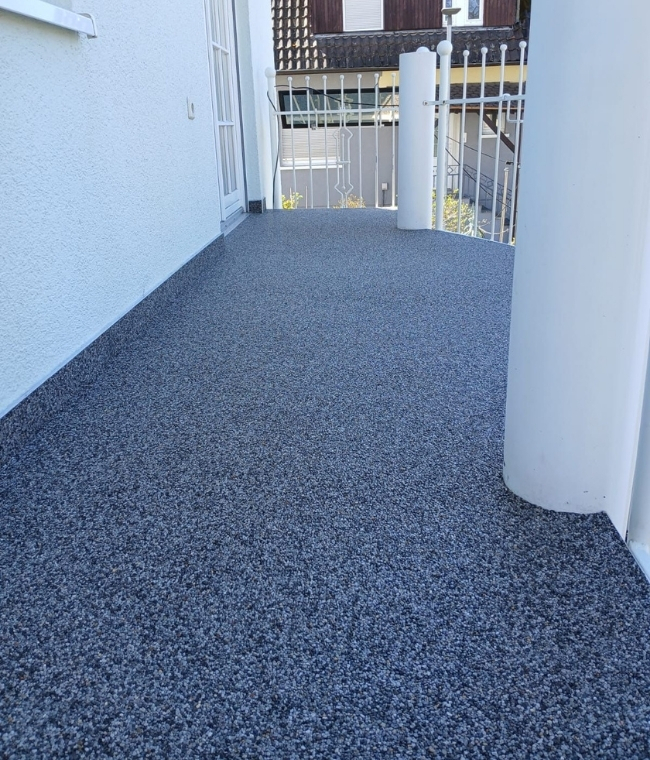 Balkone, Terrassen, Treppen, Garagen